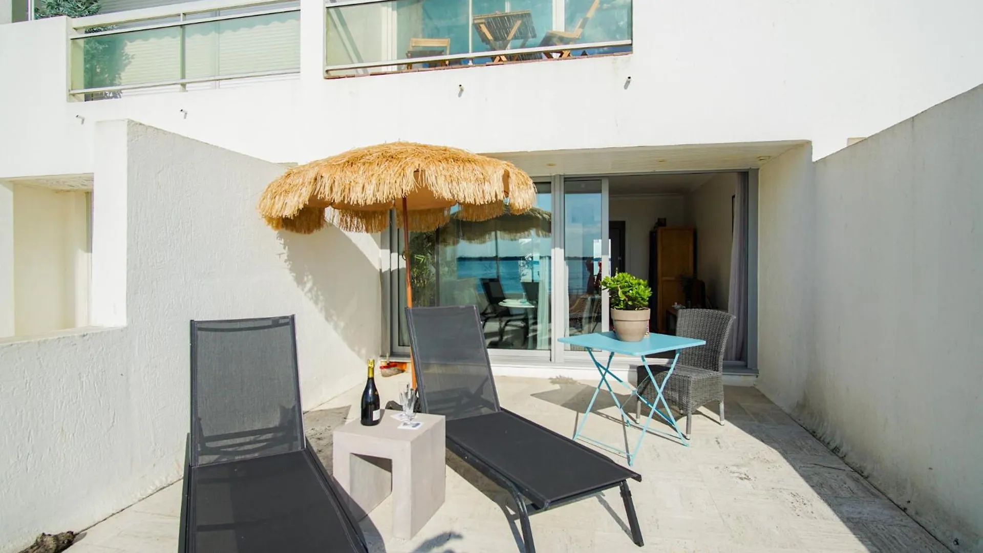 דירה קונקרנו -Sunset- Front De Mer Avec Terrasse Et Parking