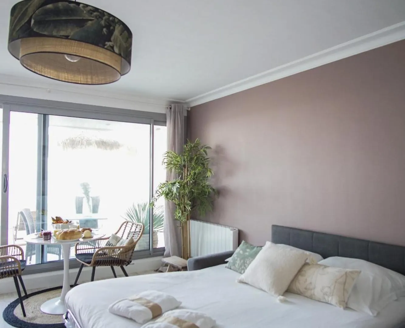 דירה קונקרנו -Sunset- Front De Mer Avec Terrasse Et Parking